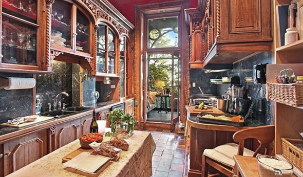 Antique Decor Kitchen