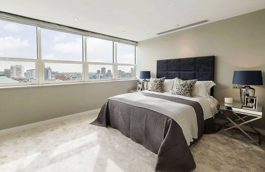 Elegant Decor White Bedroom