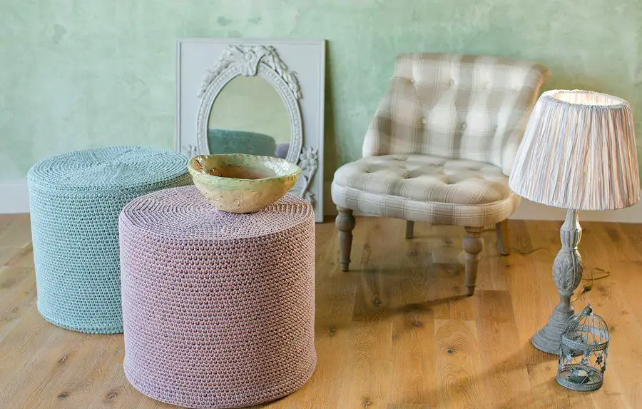 Knitted pouf