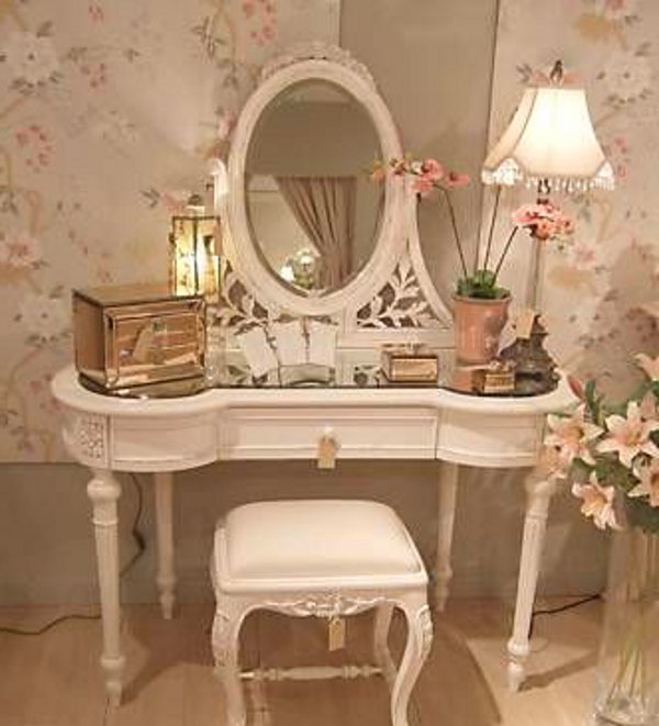 Vintage vanity mirror