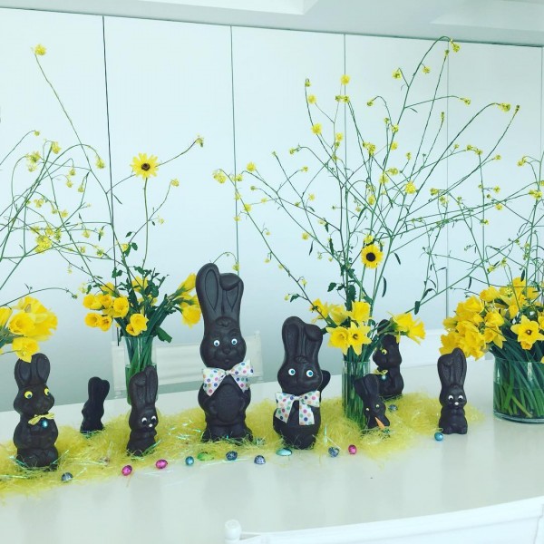 You have to see this  centerpiece idea with chocolate bunnies. Love it! 