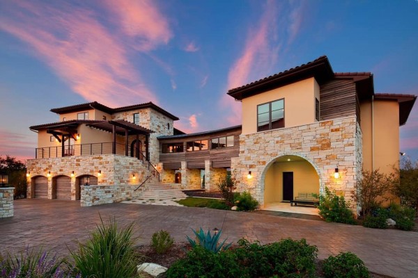 Tuscan Big House 