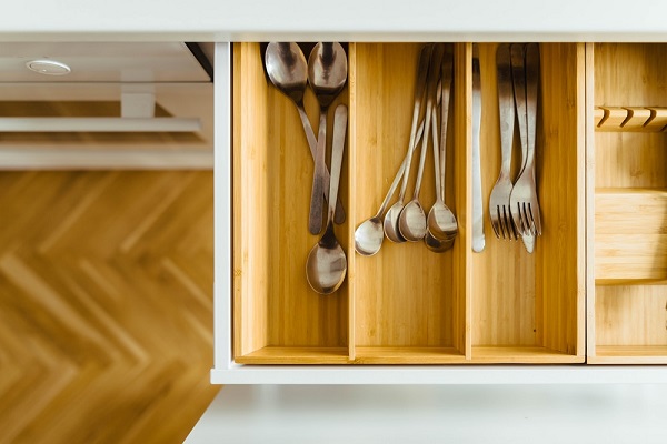 Organized Kitchen Utensil Drawer 