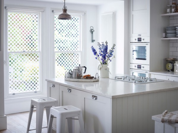 Top 13 Best Kitchen Window Treatment Ideas