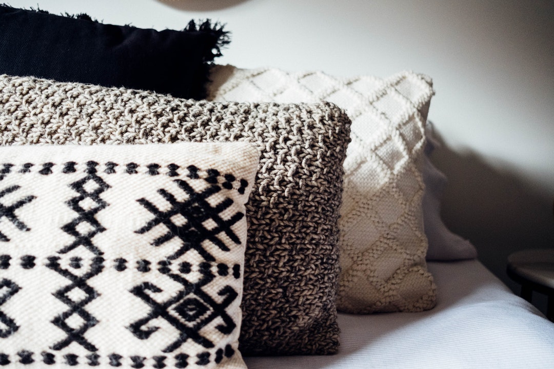 Knit pillows