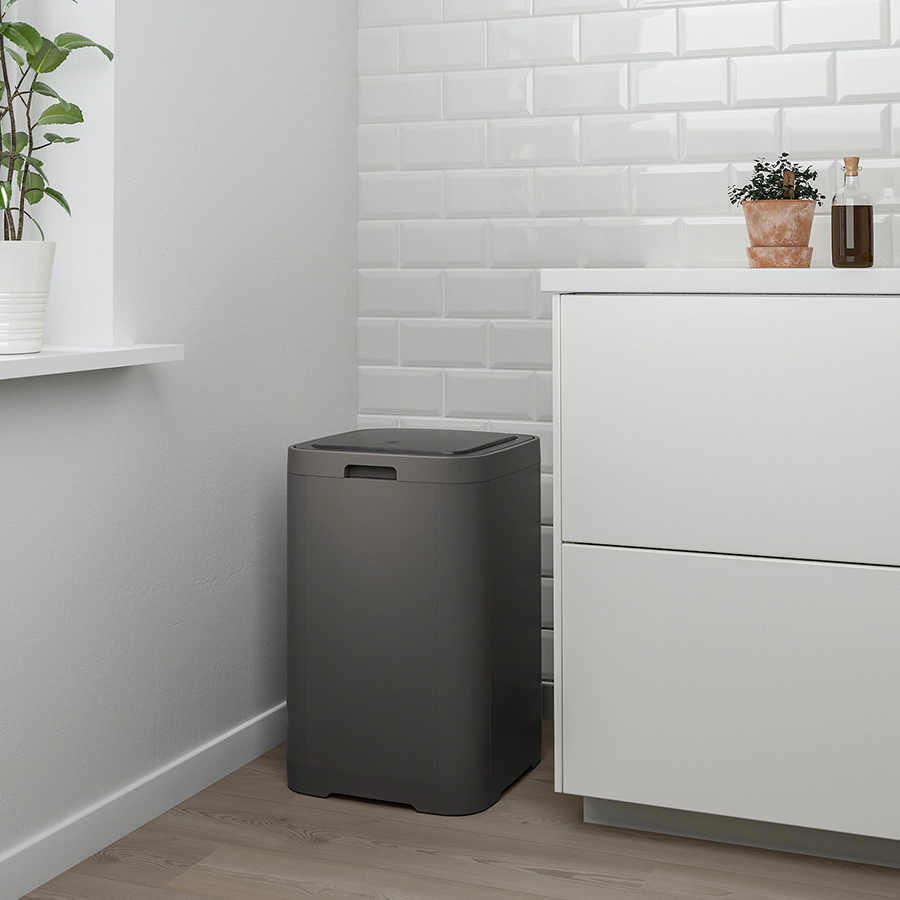 Top 10 Best Trash Cans For Kitchen In 2020 