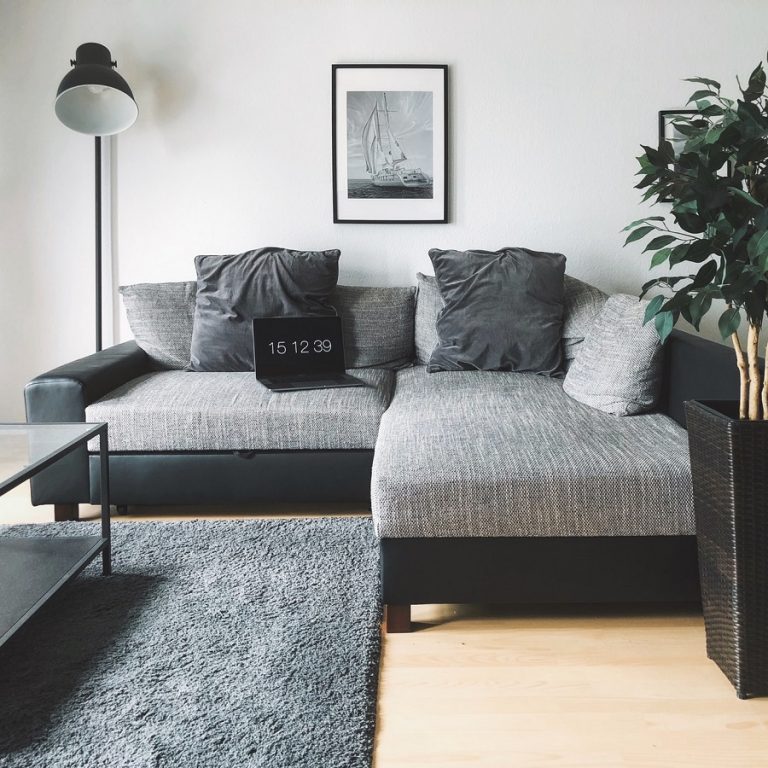 The Pros and Cons of Having a Sectional Sofa in Your Home