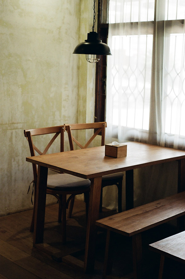 Small farmhouse table