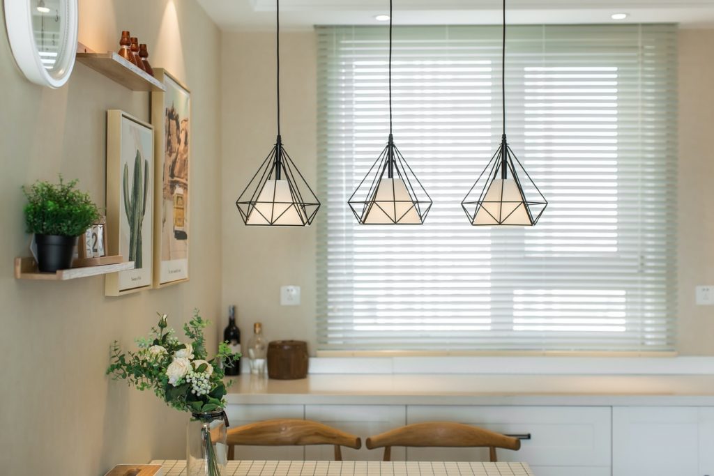 white kitchen blinds