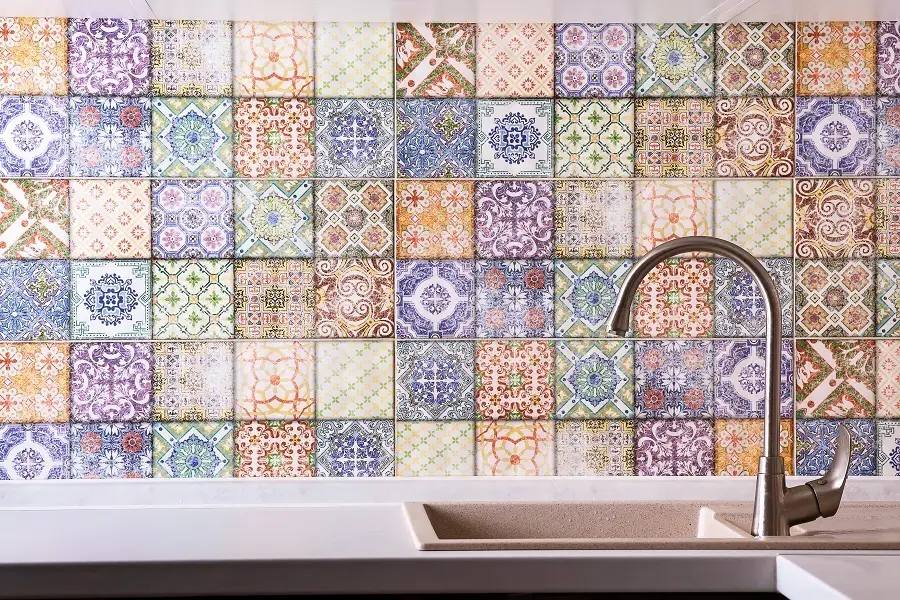 kitchen mosaic accent wall