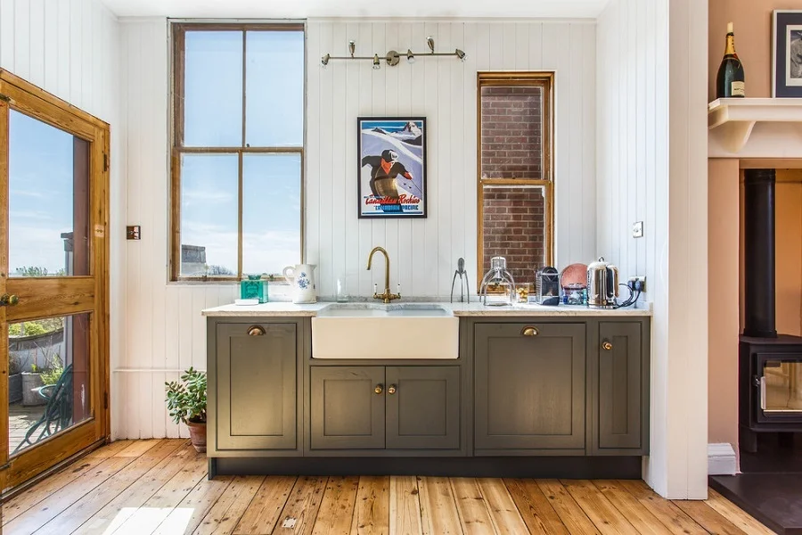 kitchen shiplap wall