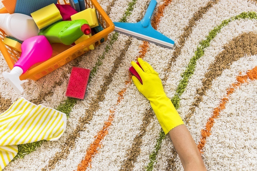 deep cleaning carpet