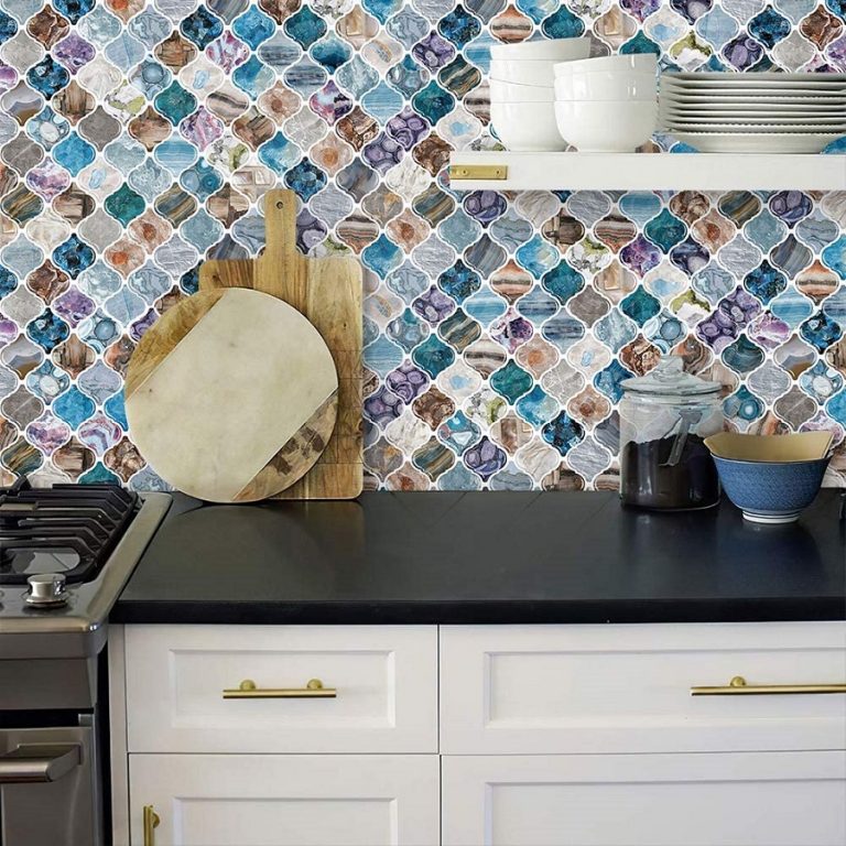 29 Types of Kitchen Backsplashes (Ideas and Trends 2022)