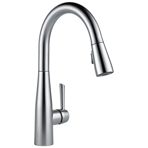 Delta Faucet Essa Pull Down Kitchen Faucet With