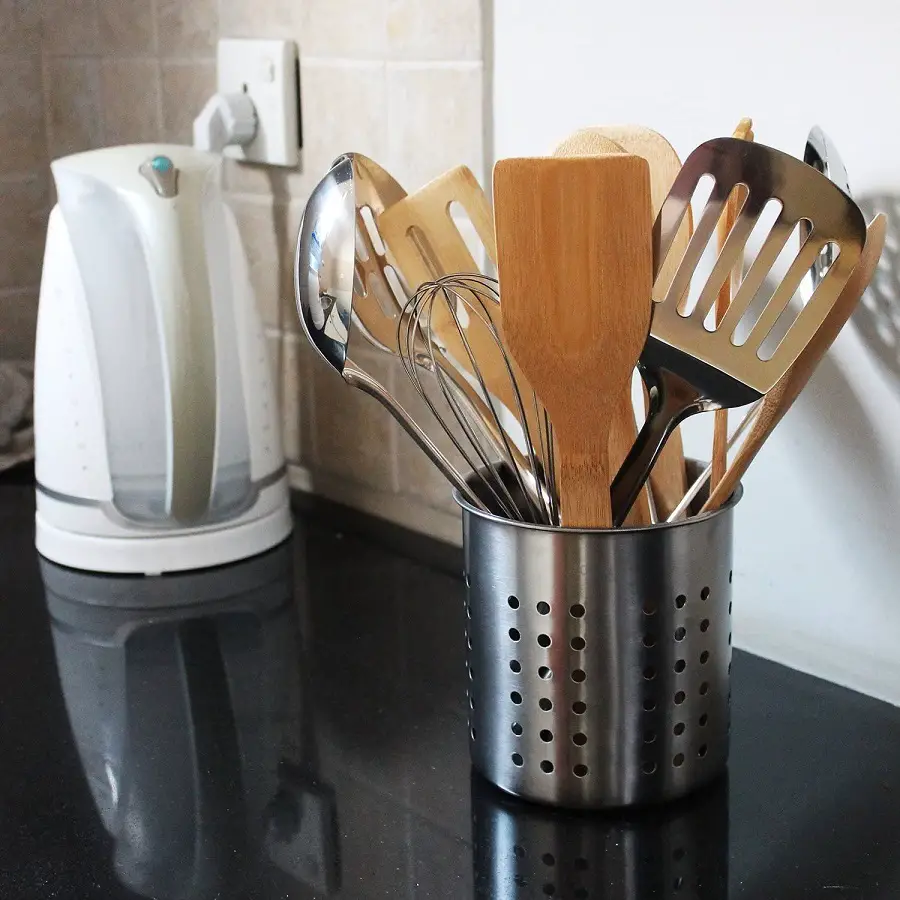 best kitchen utensil holder