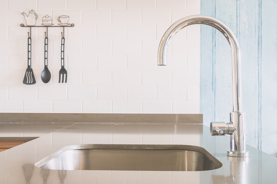 chrome kitchen faucet