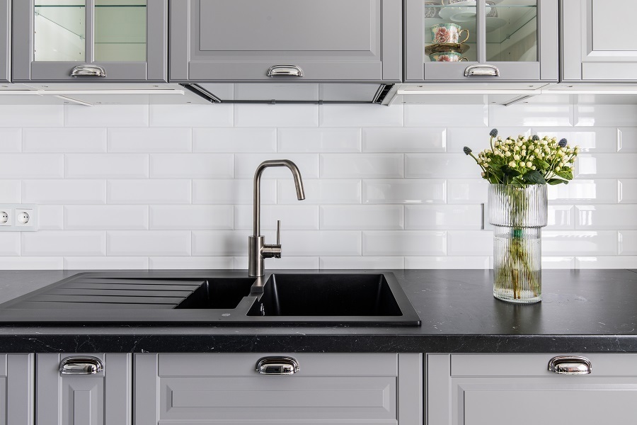 Should Your Kitchen Faucet Match Your Sink? [5 Ideas]