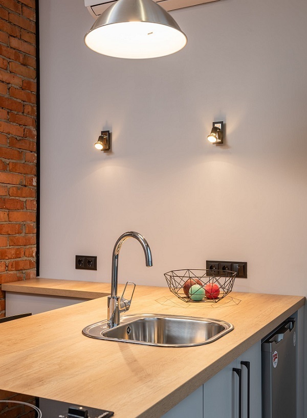 pendant light over kitchen sink