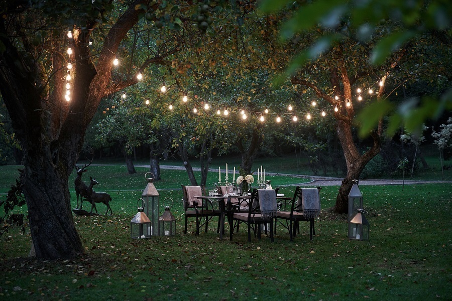 outdoor mood lighting