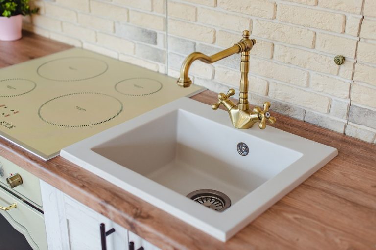 The 11 Kitchen Sink Material Alternatives to Choose From