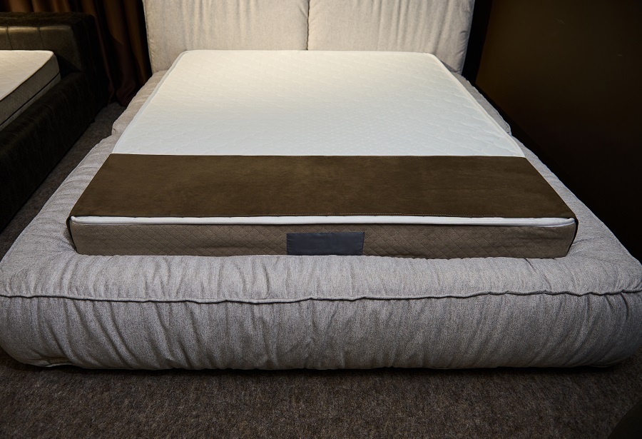 bedroom mattress