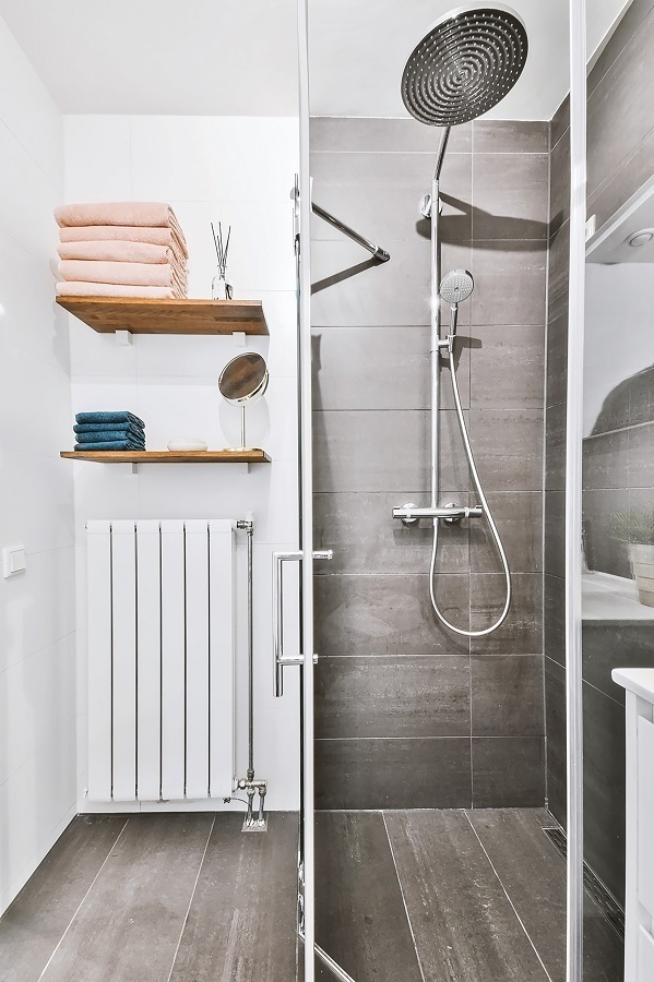 modern shower with 2 showerheads