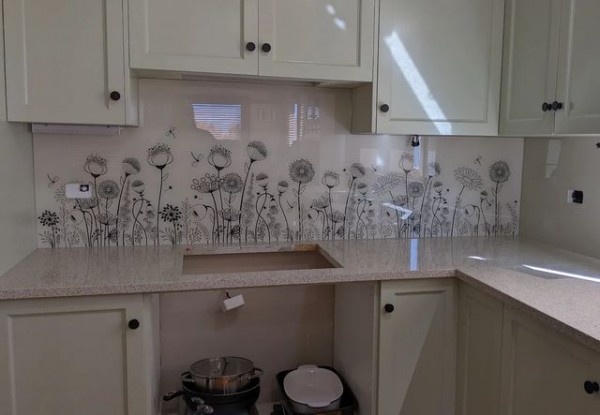 Printed Splashback kitchen with glass backsplash