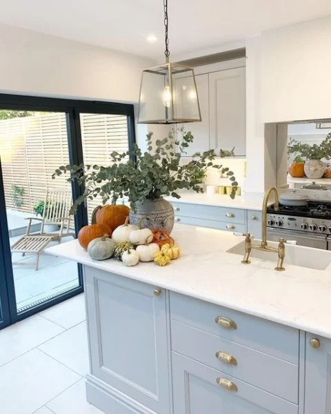 Laura | Edwardian-on-Sea kitchen with grey cabinets