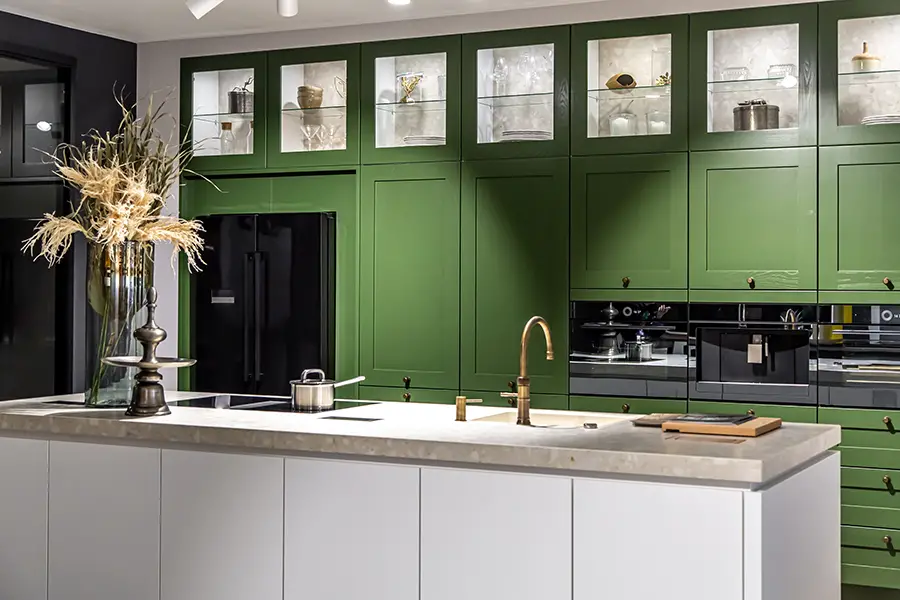 Two-toned kitchen Cabinets