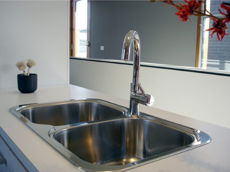 Undermount Vs. TopMount Sinks