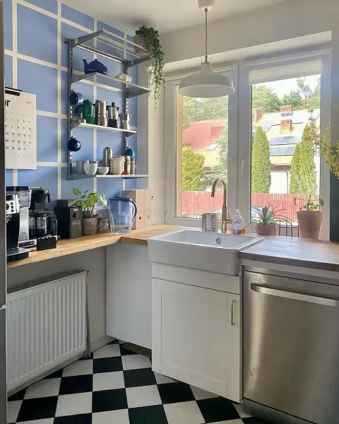 Charming Minimalist Polish-Boho Corner Kitchen Design corner kitchen