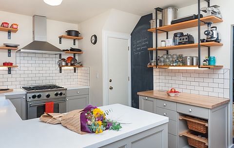 Farmhouse-inspired Kitchen With Stylish Black Chalkboard Wall kitchen chalkboard