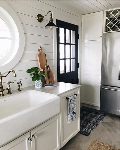 Rustic & Charming Dutch Kitchen Door For Farmhouse-Inspired Remodeling kitchen door