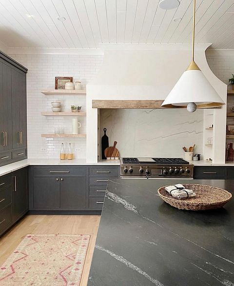 Sleek And Stylish Kitchen Range Hood Design: A Kate Marker Interiors Masterpiece! kitchen range hood