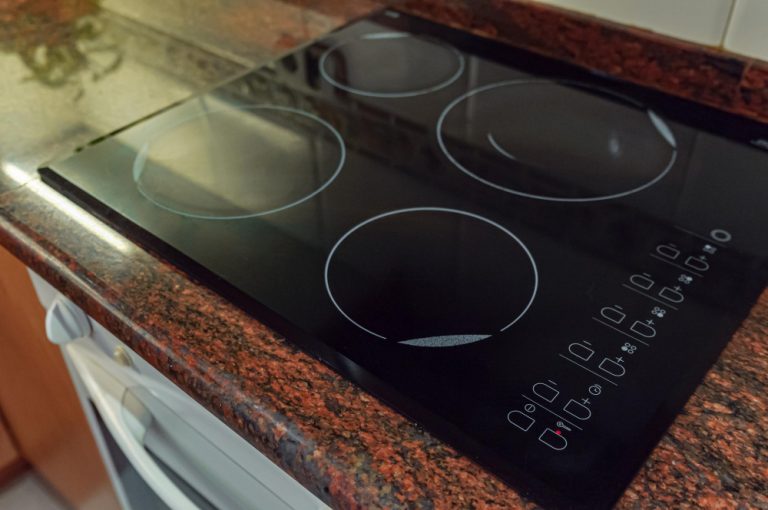 Gas vs. Electric Cooktops Which Cooks Tastier?