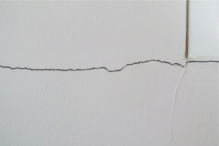 Is Your House Showing Cracks? Here's How to Solve That!