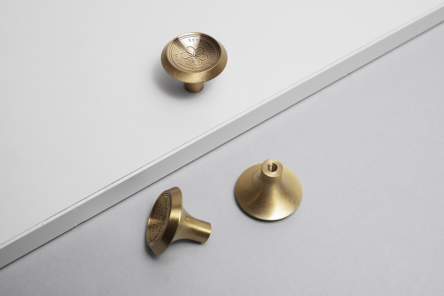 Brass Accents kitchen Hardware