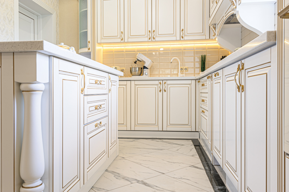 Should Kitchen Faucet Match Cabinet Hardware? Find the Perfect Kitchen Design Balance