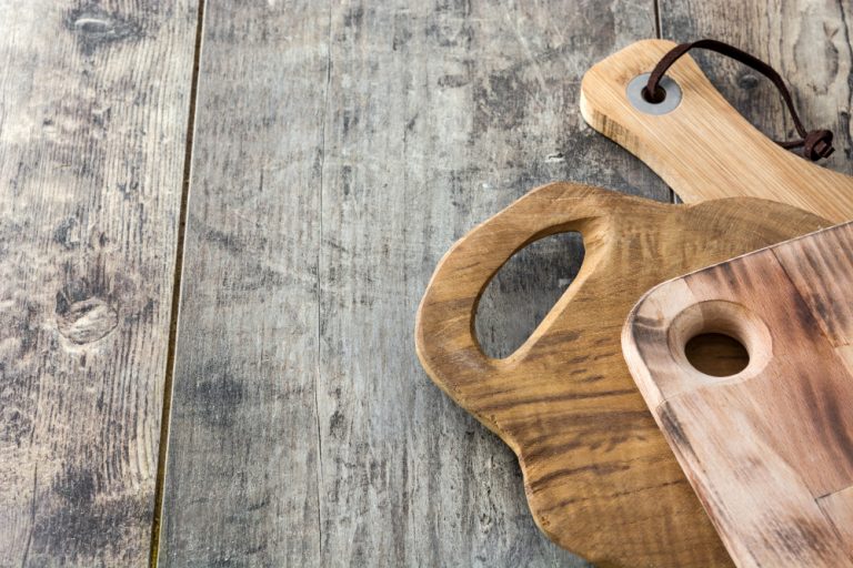 How to Display Cutting Boards on Kitchen Counter