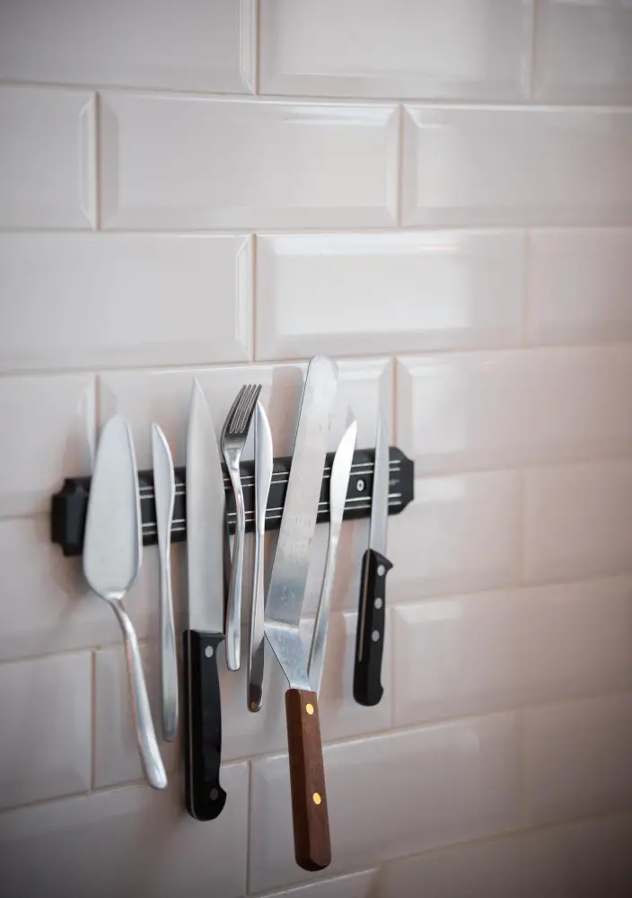 kitchen Magnetic strips