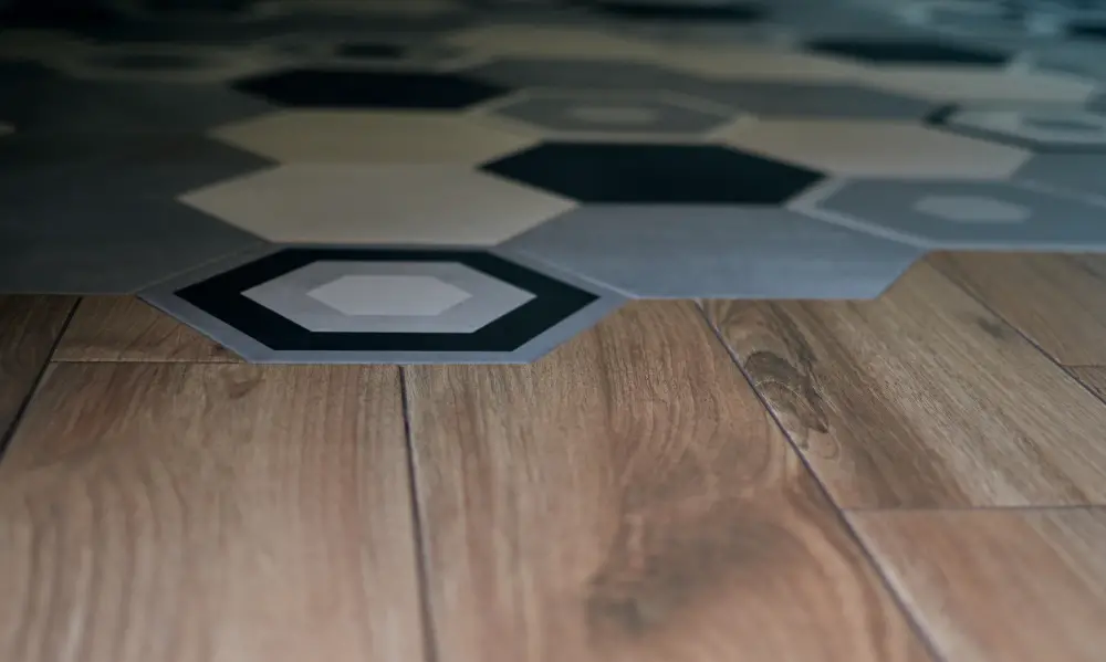 patterned vinyl Floor in kitchen