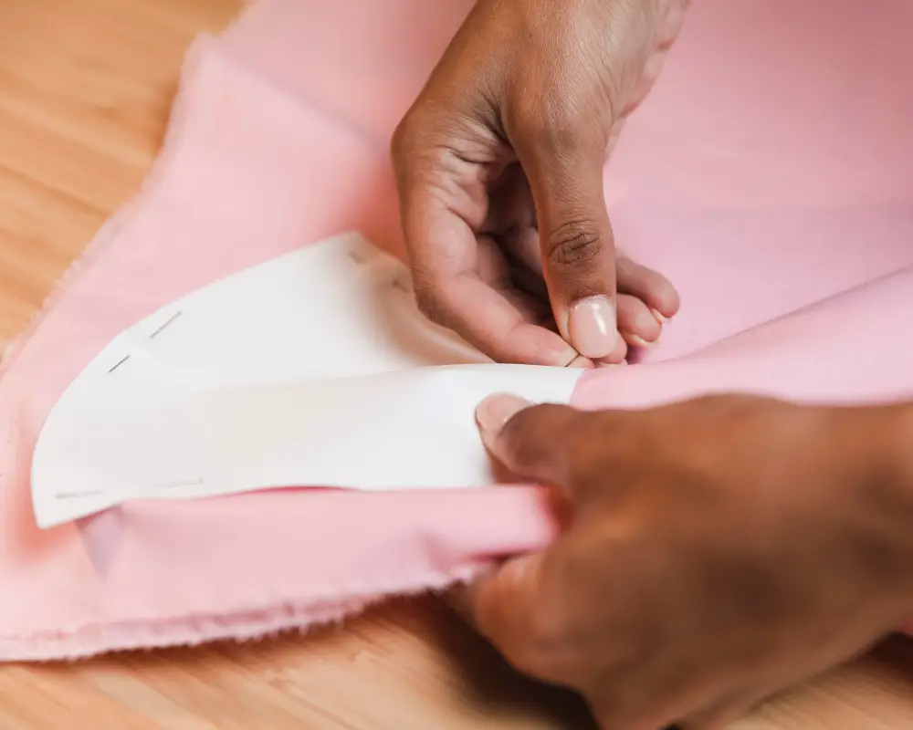 Sewing fabric pocket