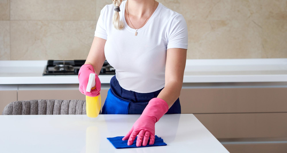 clean kitchen table