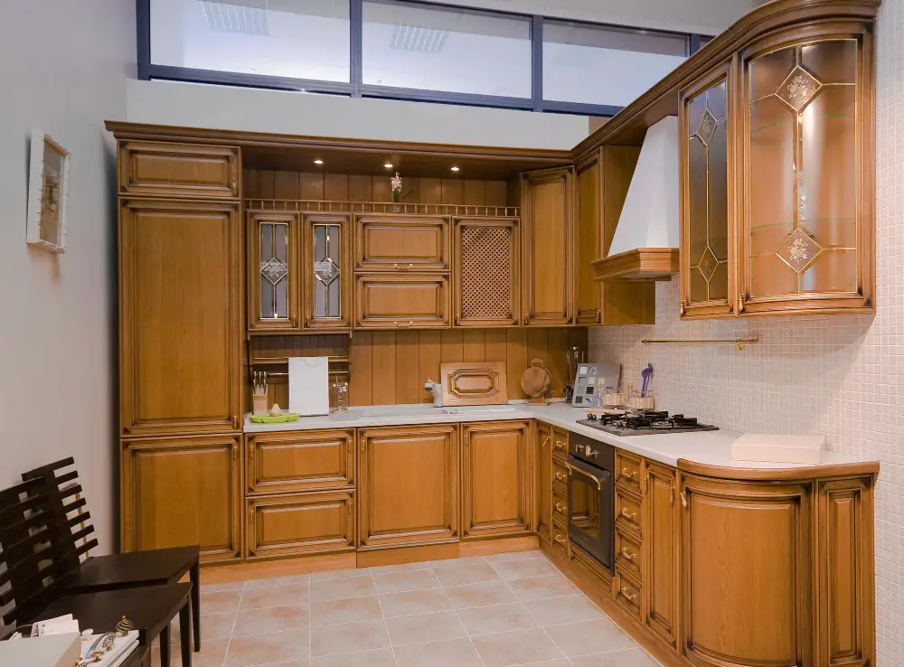 Traditional Oak Kitchen Cabinets