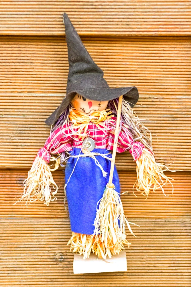 Creating Witch Dress