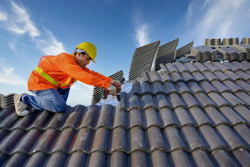 Hire a Roofing Professional