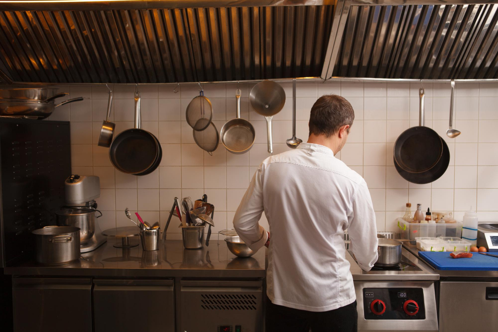 Signs of a Dirty Commercial Kitchen Hood