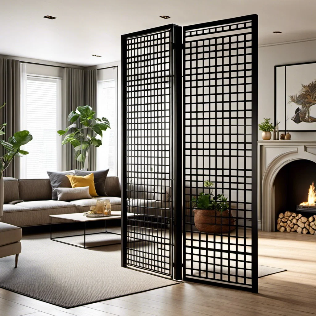 freestanding lattice room divider